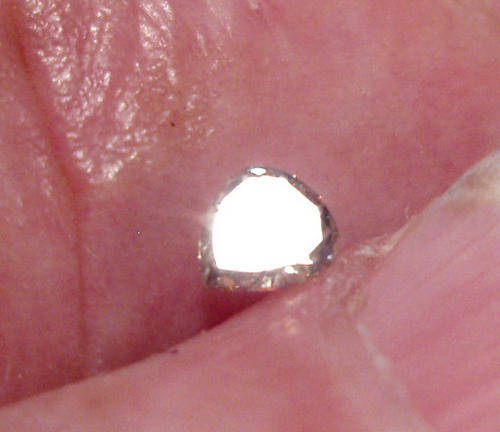 CHAMPAGNE DIAMOND (VS2 - 0.11 Ct )